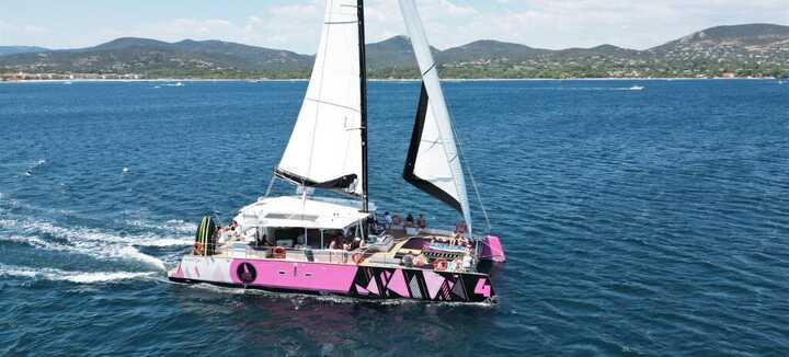 Caseneuve Maxi Catamaran